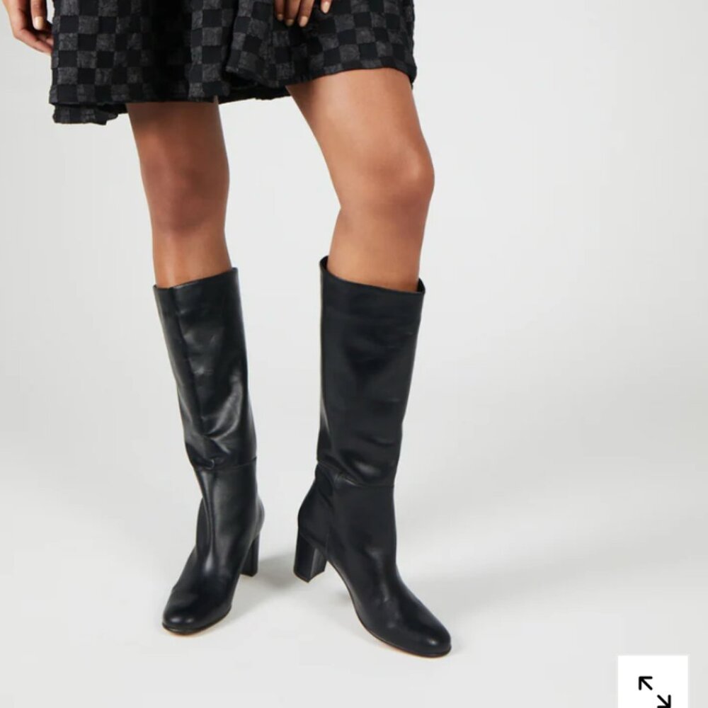 INTENTIONALLY BLANK Pam Black Leather Heeled Boots, size 7